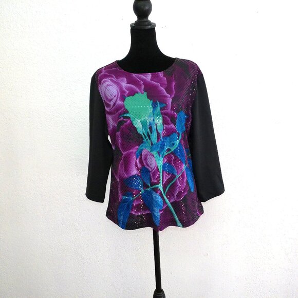 Purple/blue/black floral blouse, with little shiny sequins design - Picture 3 of 7